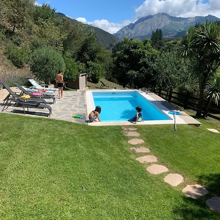 La Roja -